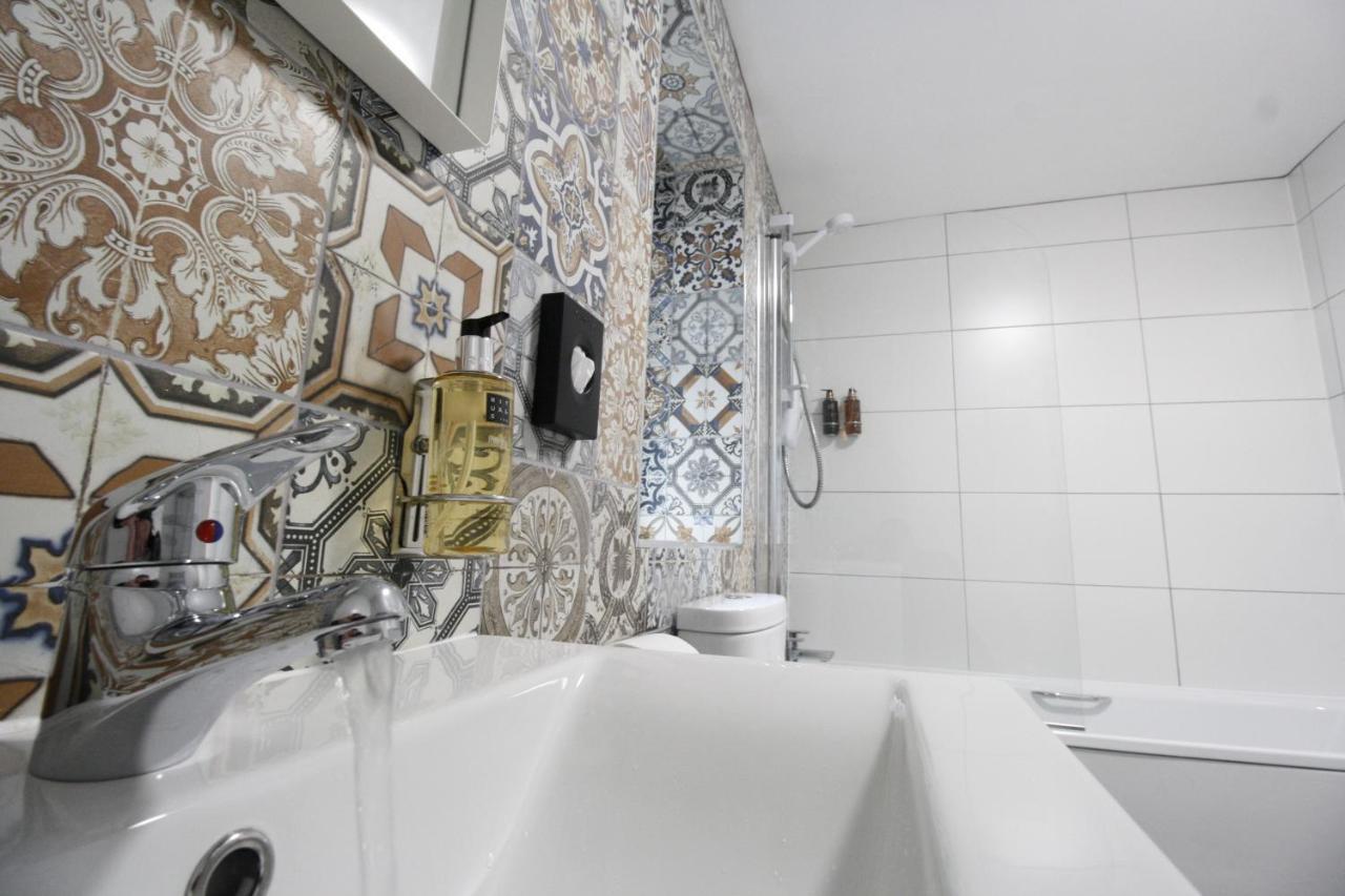 Willow Serviced Apartments - 39 Кардифф Экстерьер фото